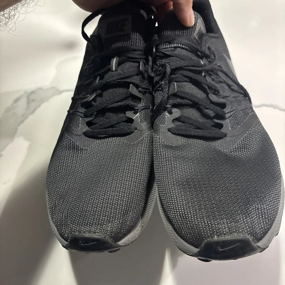 Size 13 - Nike Run Swift Black - 908989-010